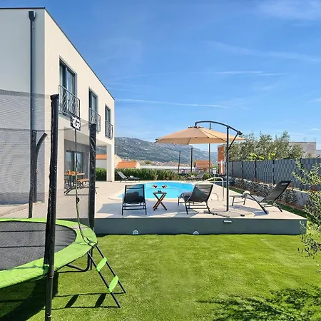 Villa Ammi - Heated Pool&barbecue